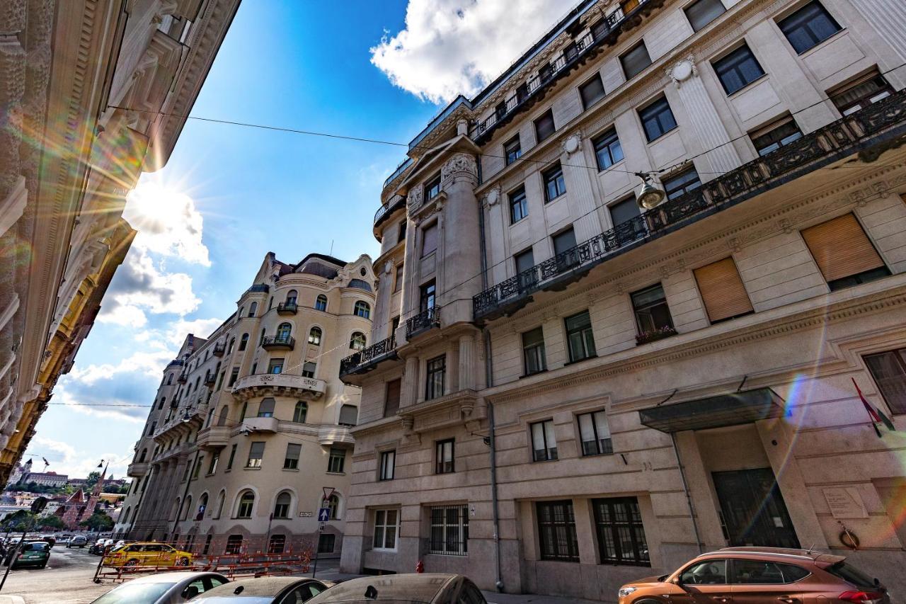 Riverside Luxury Budapest Exterior photo